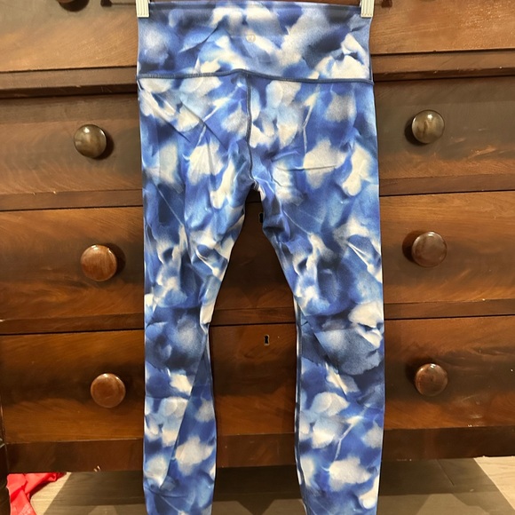 Lululemon Wunder Under 28” Size 6 - Picture 2 of 6